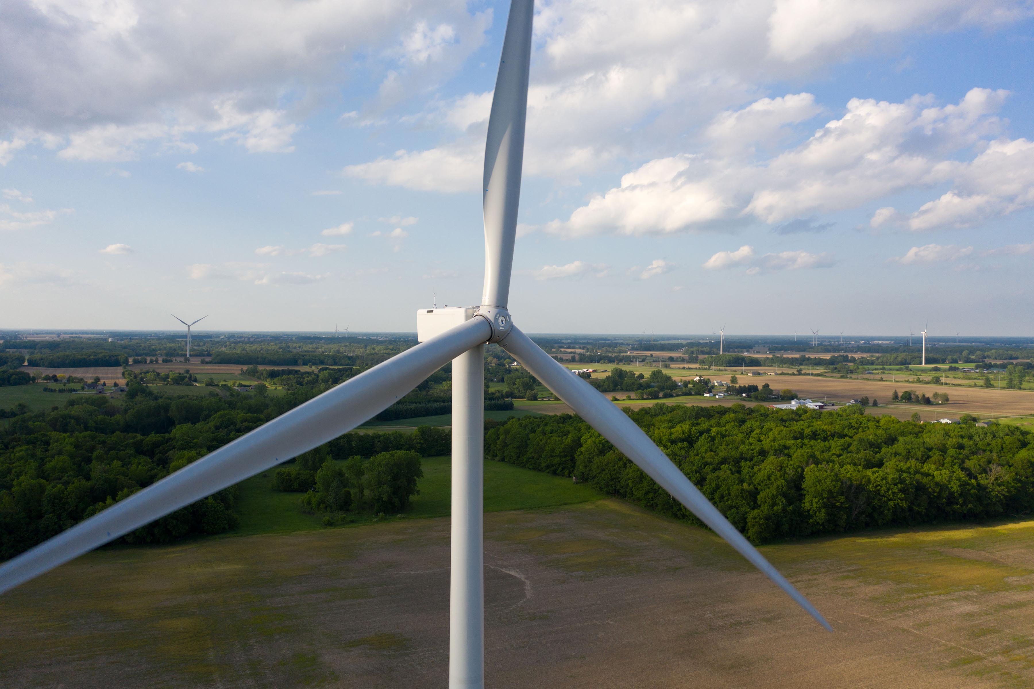 Pine River Wind Park. Credit Mark Houston, DTE Energy.