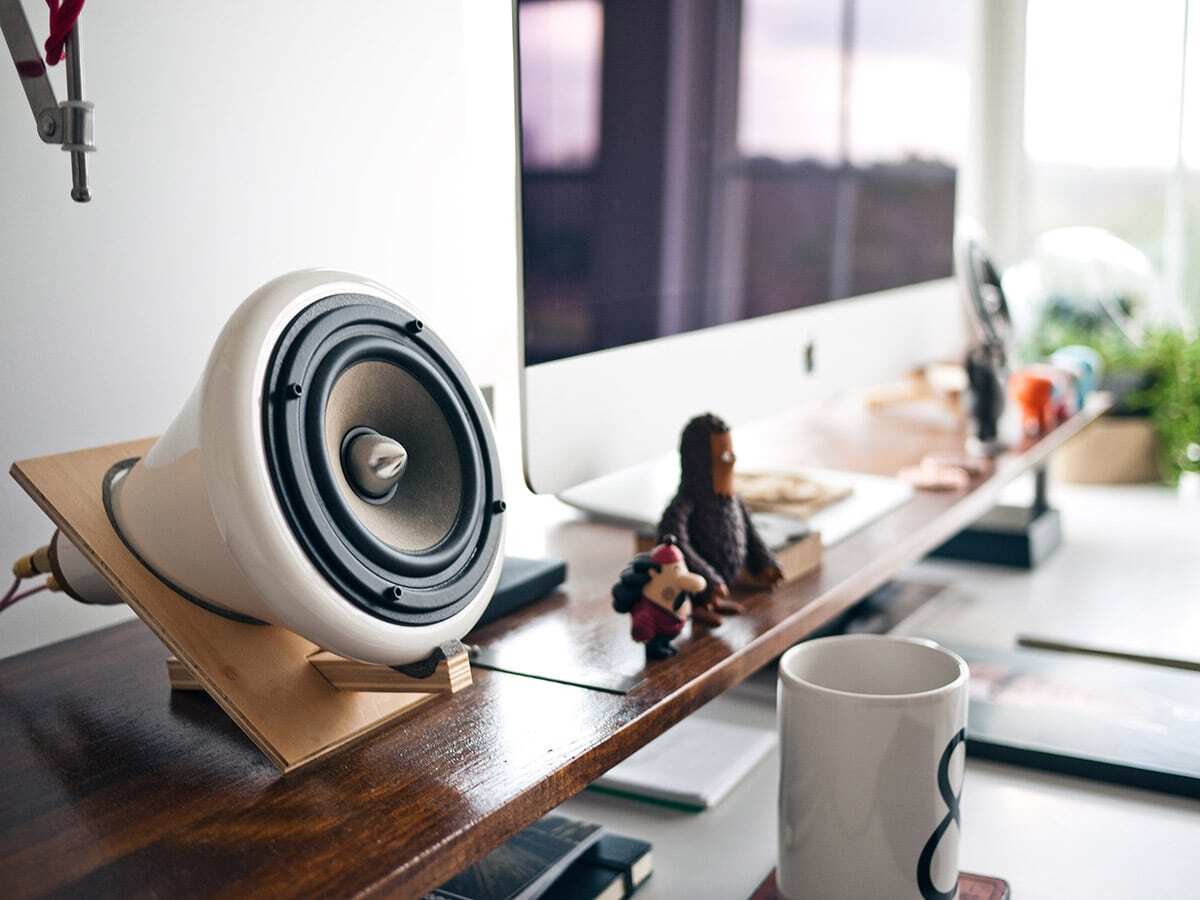 Speaker in living room for podcasts